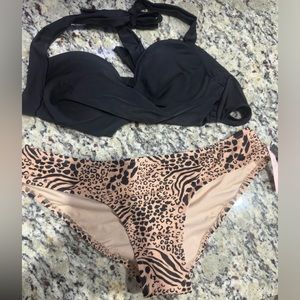 NWT Victoria Secret swim bottom size large. NWOT SHEIN bathing suit top medium.